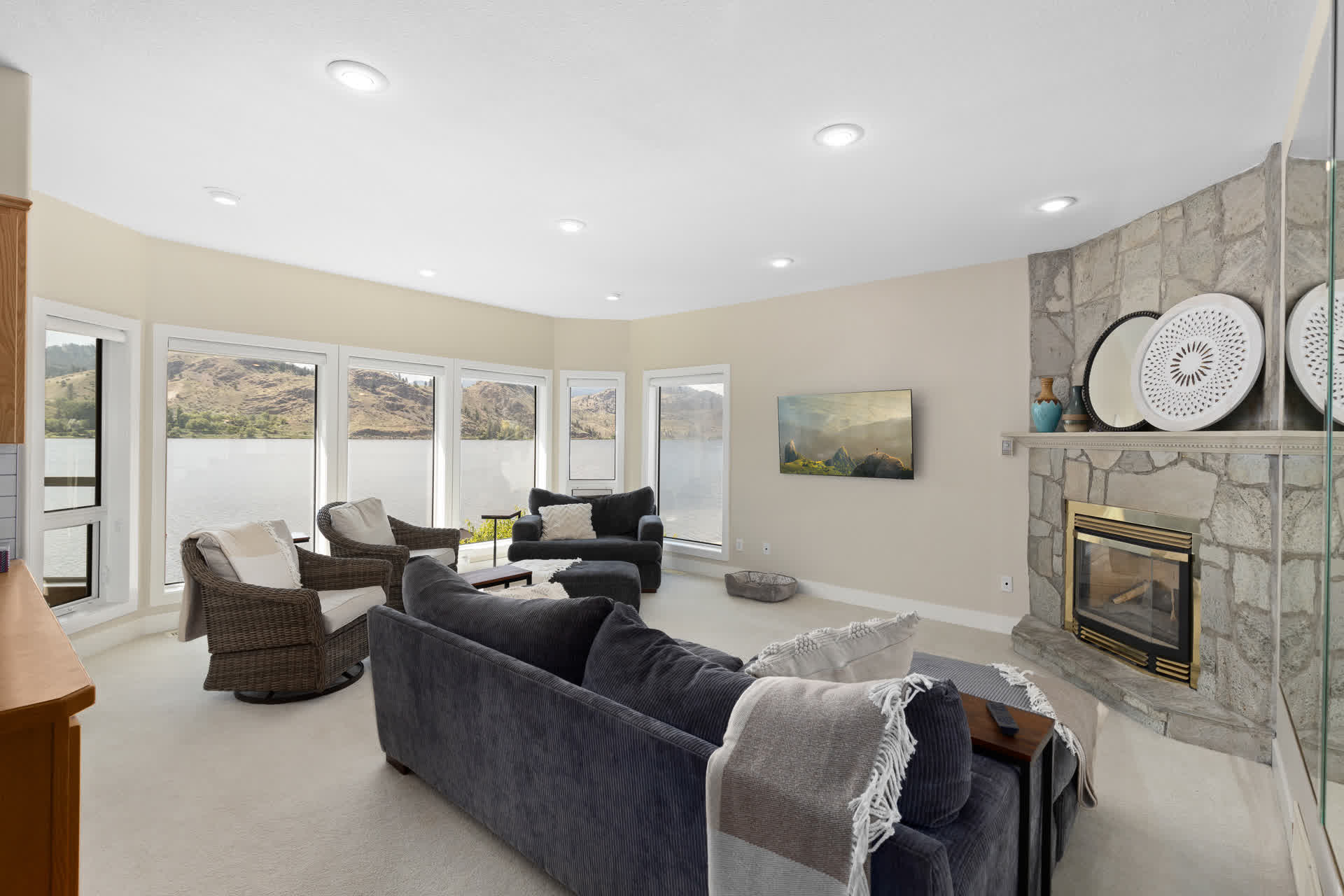 Boutique Inn Living Room Area